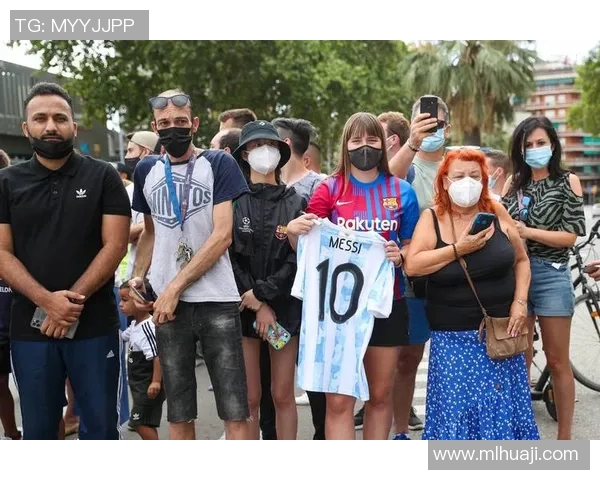 突发！梅西宣布将离队，球迷不舍告别